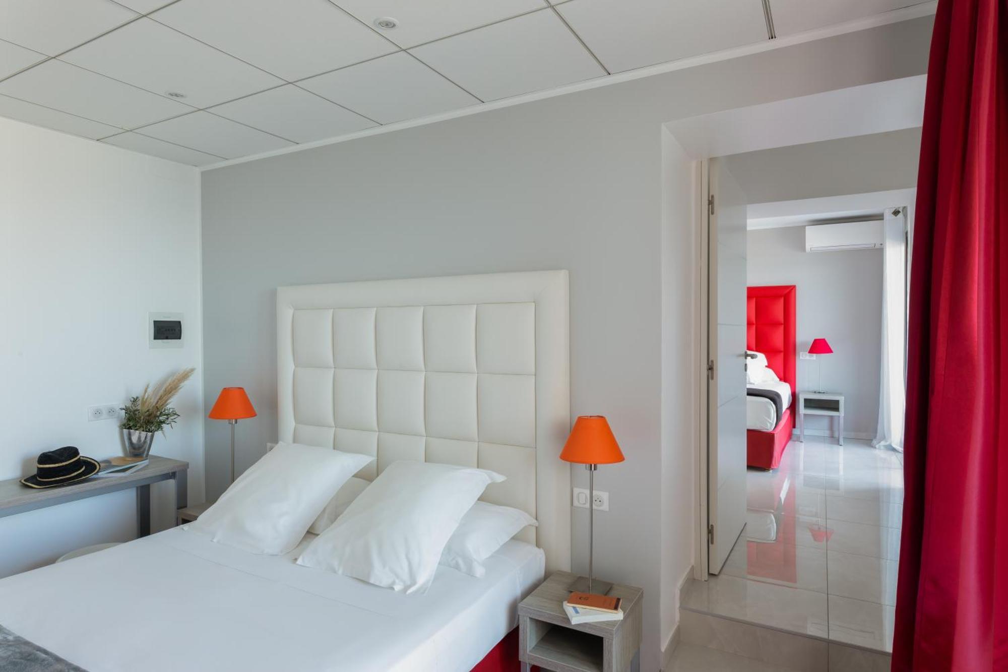 Les Roches Blanches Hotel ปอร์โต-เวคคีโอ ภายนอก รูปภาพ