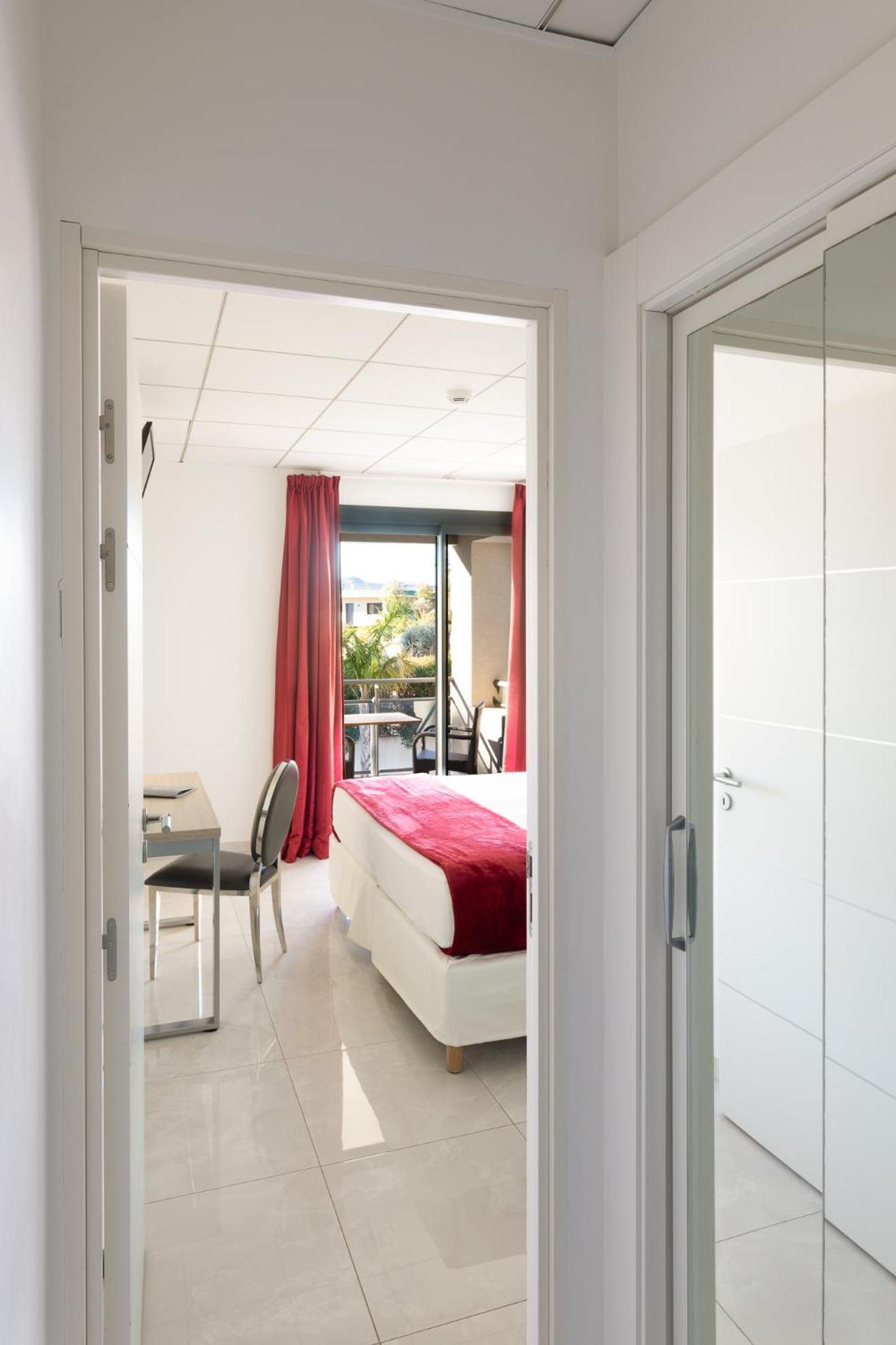 Les Roches Blanches Hotel ปอร์โต-เวคคีโอ ภายนอก รูปภาพ