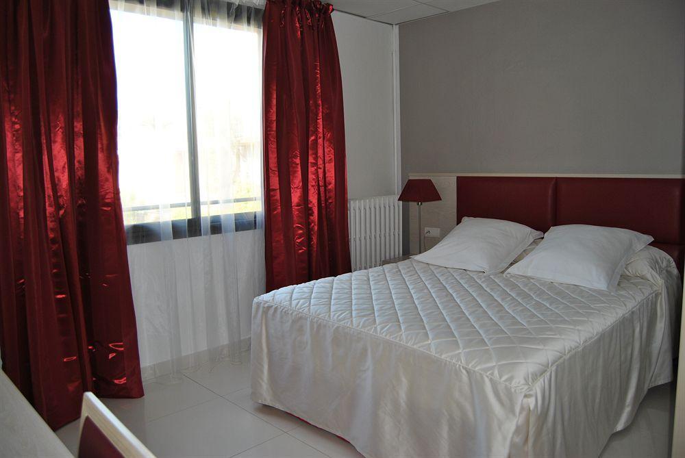Les Roches Blanches Hotel ปอร์โต-เวคคีโอ ภายนอก รูปภาพ