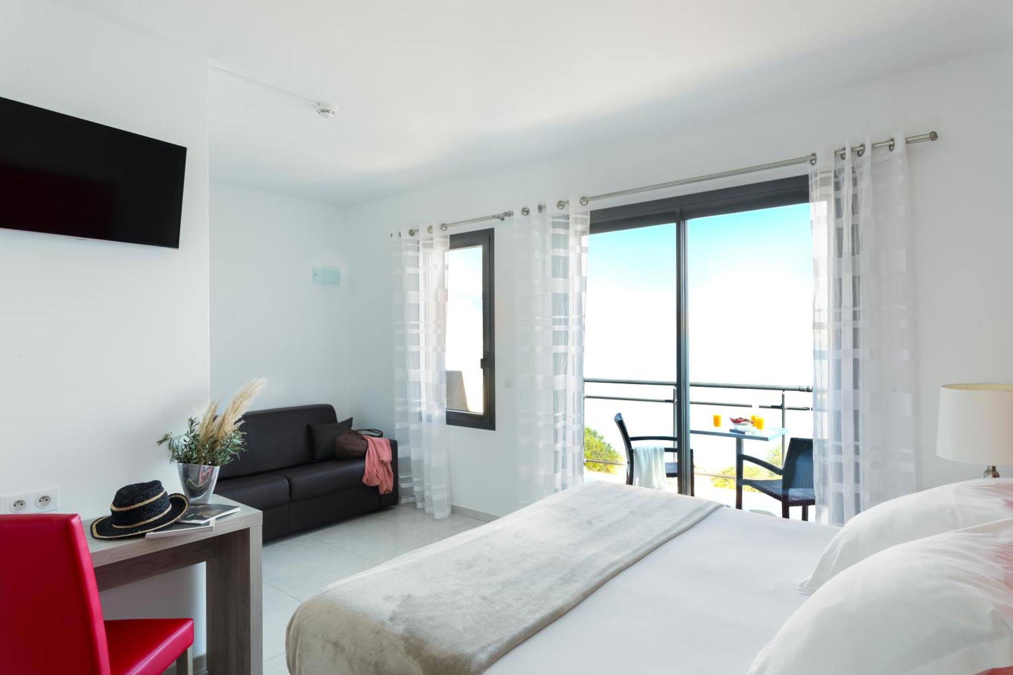 Les Roches Blanches Hotel ปอร์โต-เวคคีโอ ภายนอก รูปภาพ