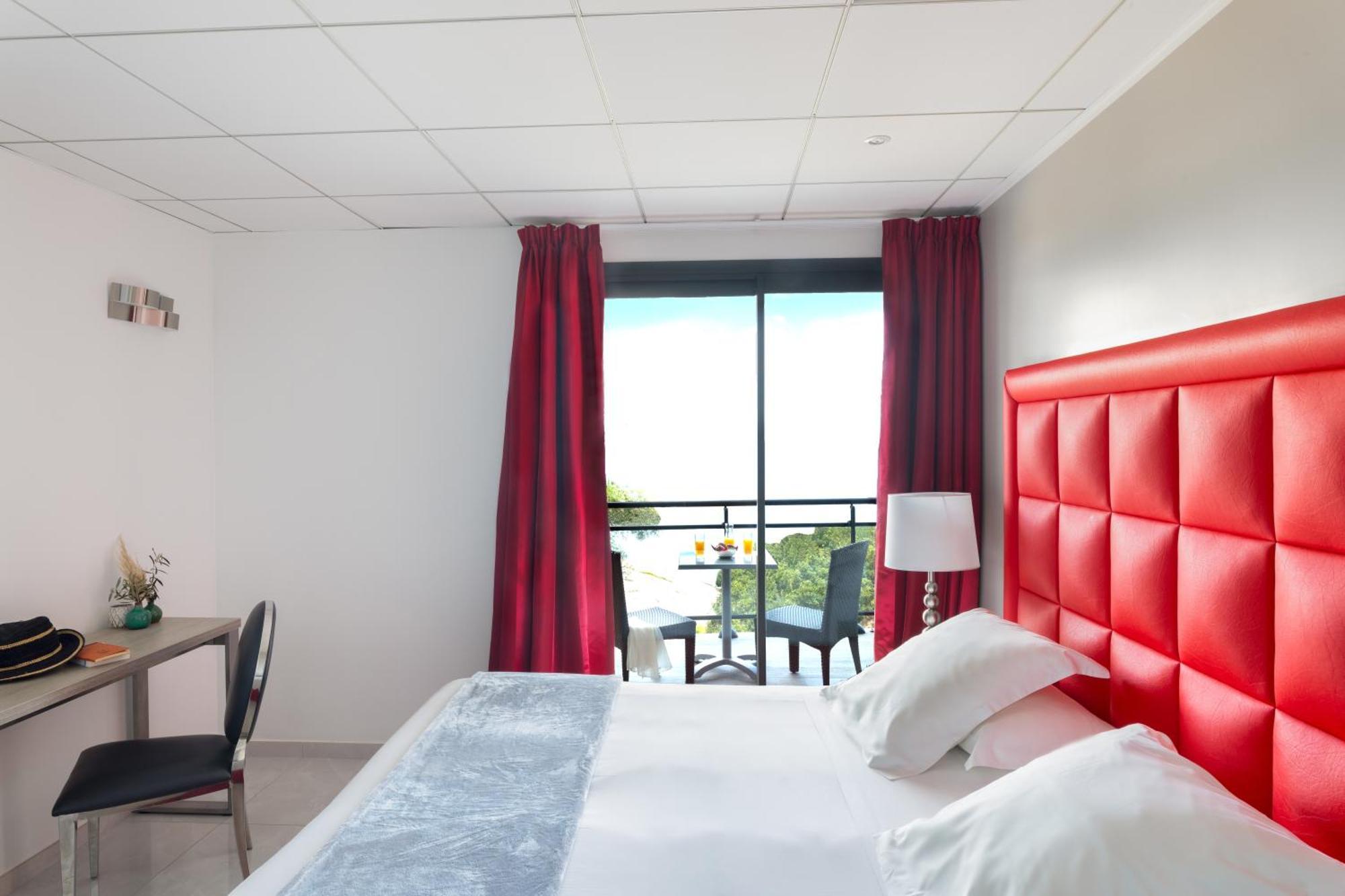Les Roches Blanches Hotel ปอร์โต-เวคคีโอ ภายนอก รูปภาพ