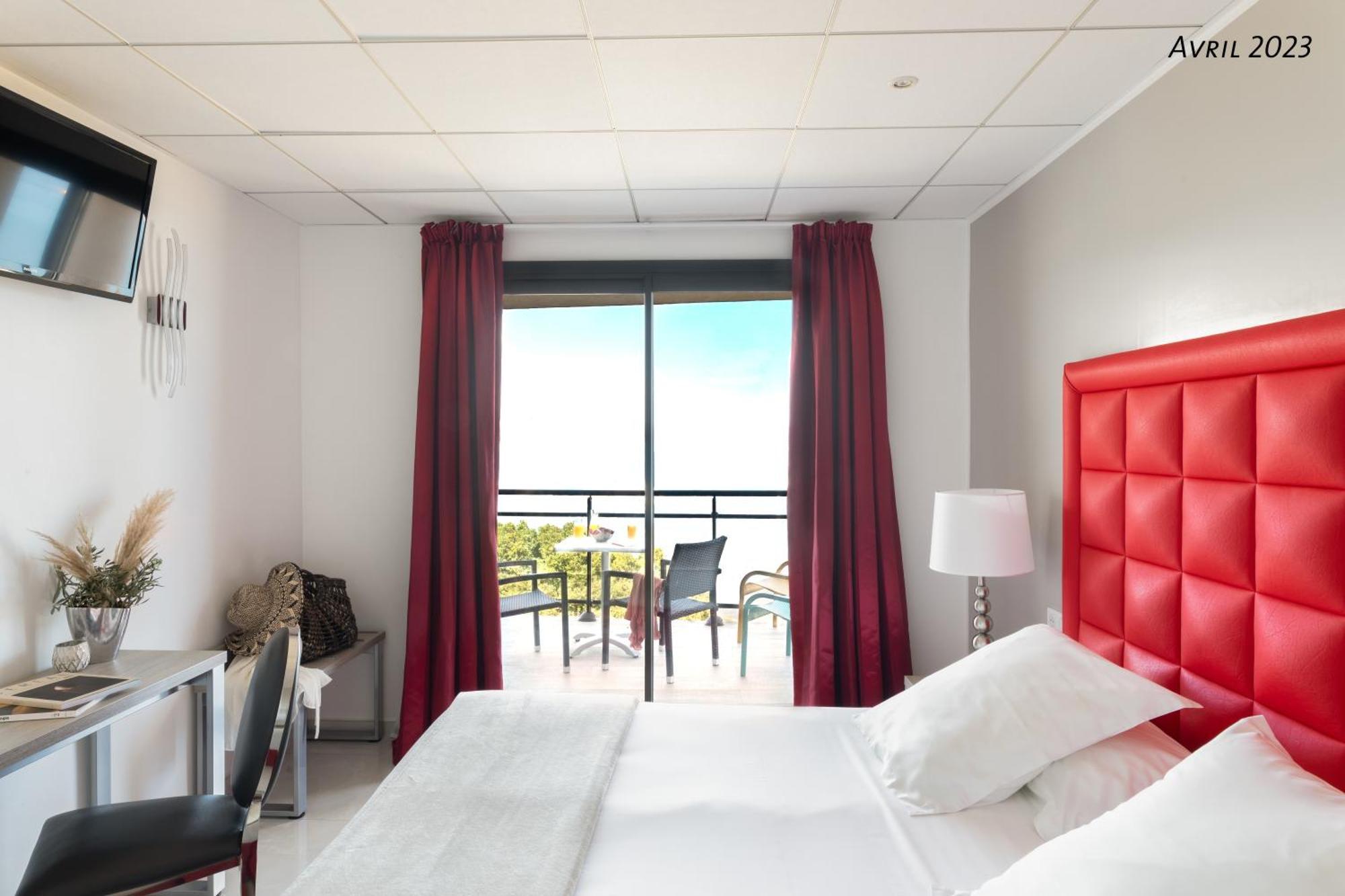 Les Roches Blanches Hotel ปอร์โต-เวคคีโอ ภายนอก รูปภาพ